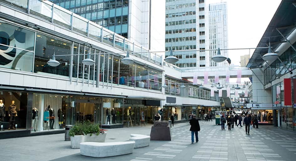 Operating Los Angeles Retail Stores Successfully in 2025