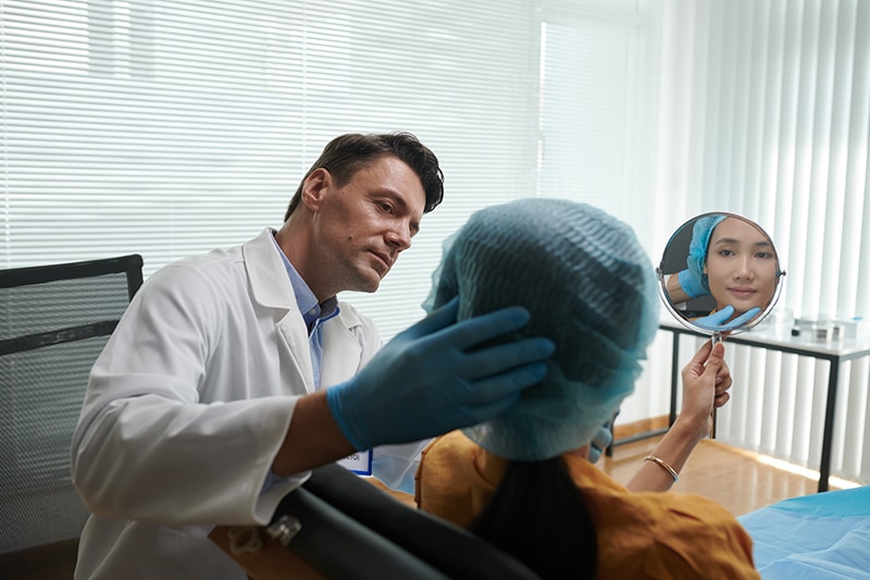 The #1 Mistake Plastic Surgeons Make With Their Online Marketing