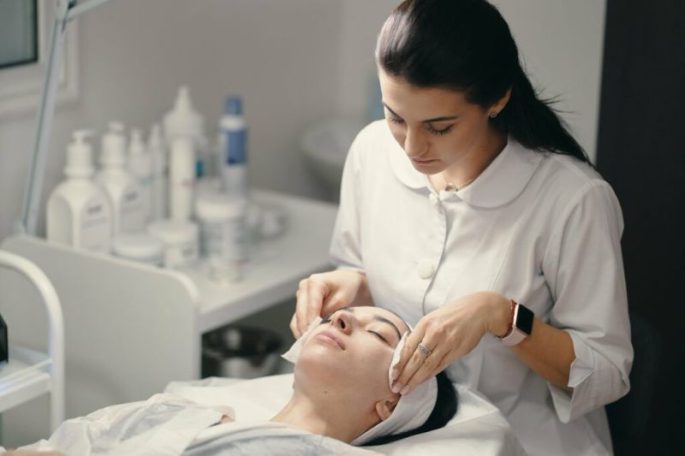 How Aesthetic Clinics Can Improve Revenue